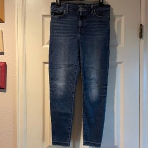 Lucky Brand skinny jeans size 12/31